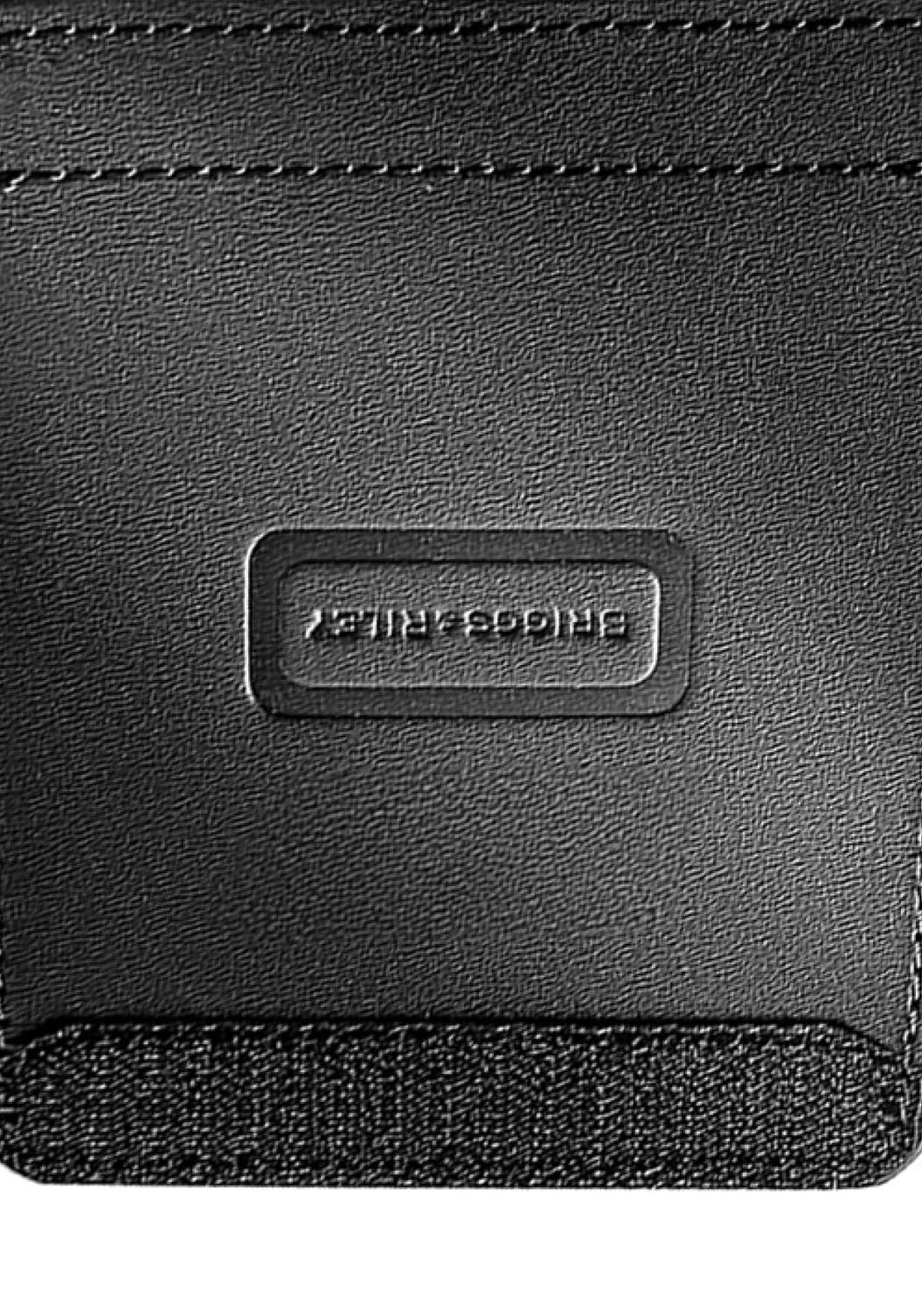 Product with monogram preview