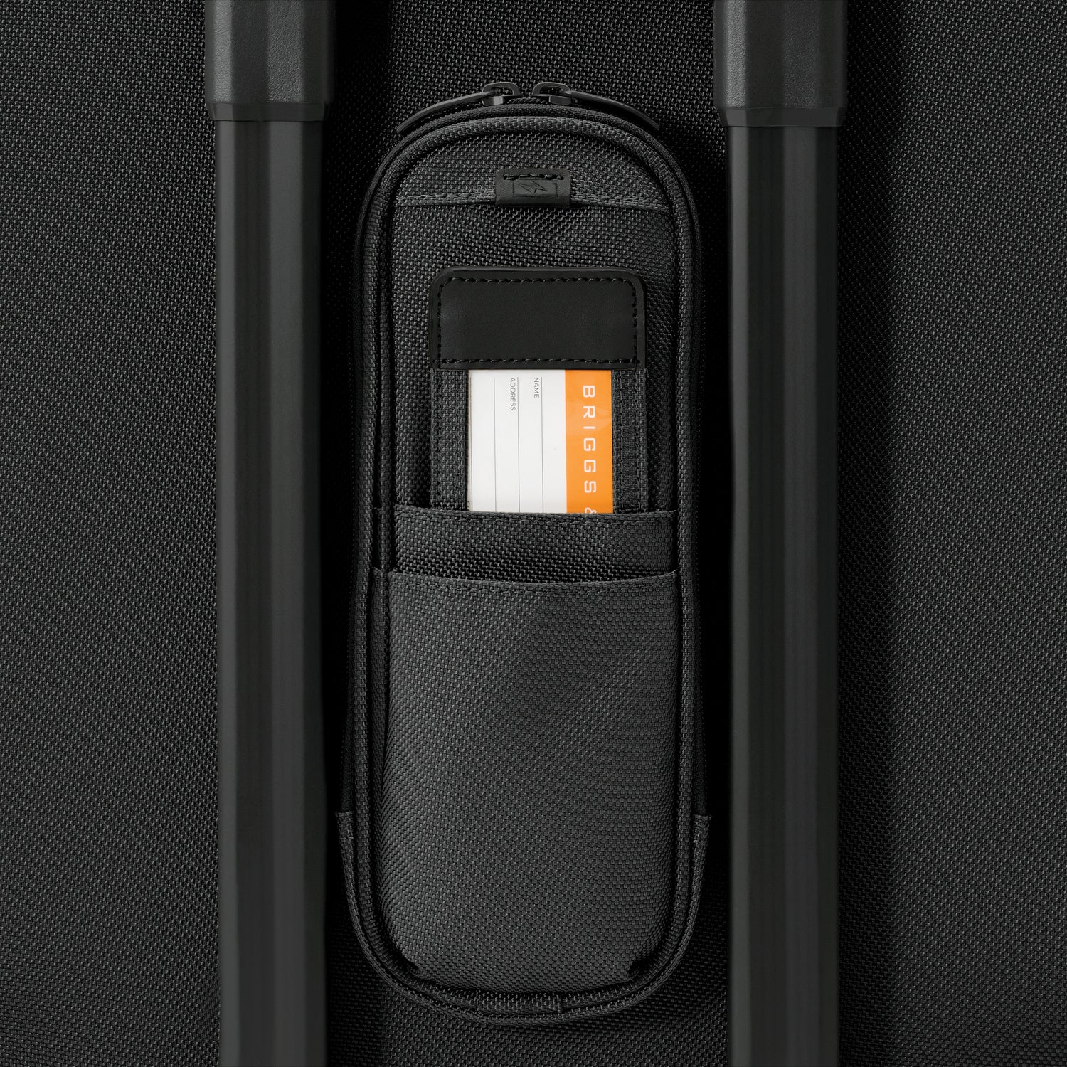 Briggs and Riley Essential 2-wheel Carry-On #colour_black