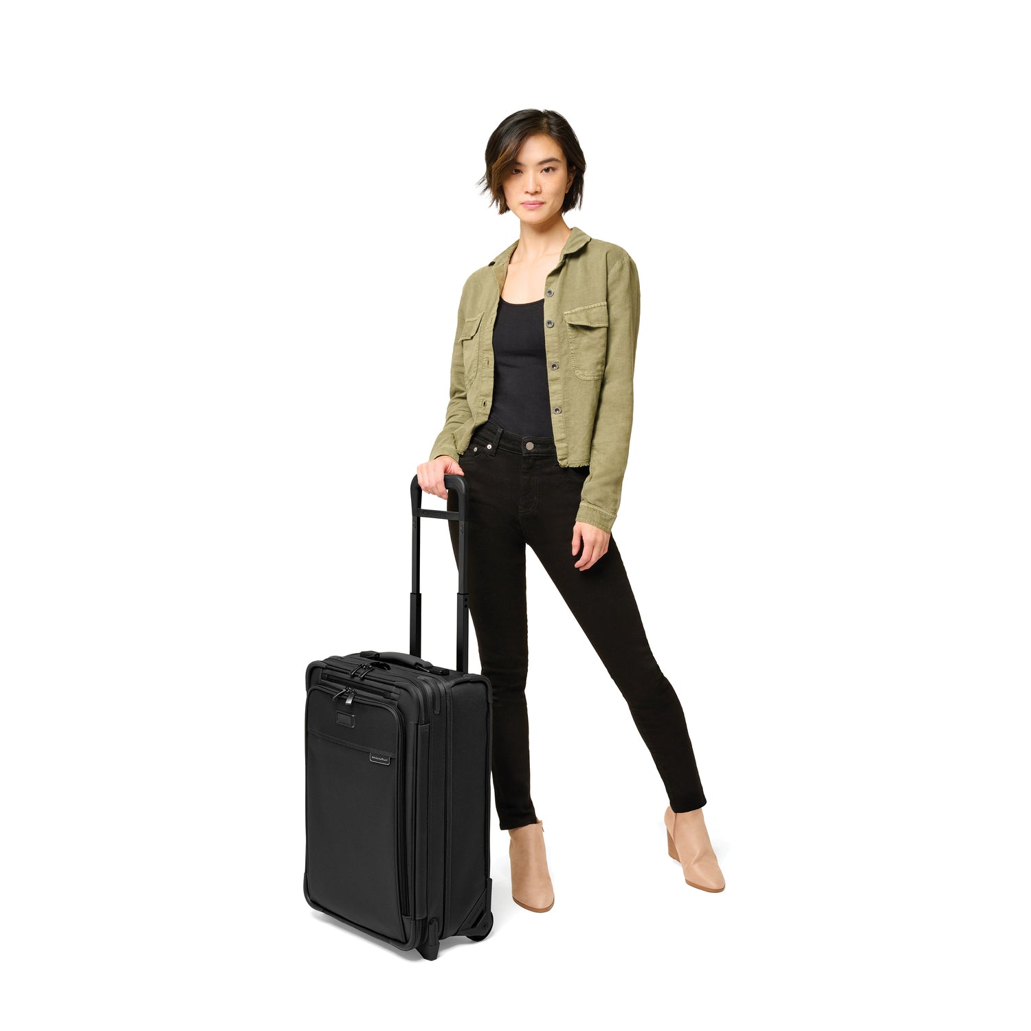 Briggs and Riley Essential 2-wheel Carry-On #colour_black