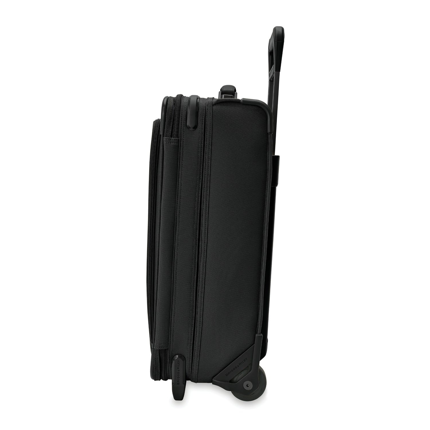 Briggs and Riley Essential 2-wheel Carry-On #colour_black