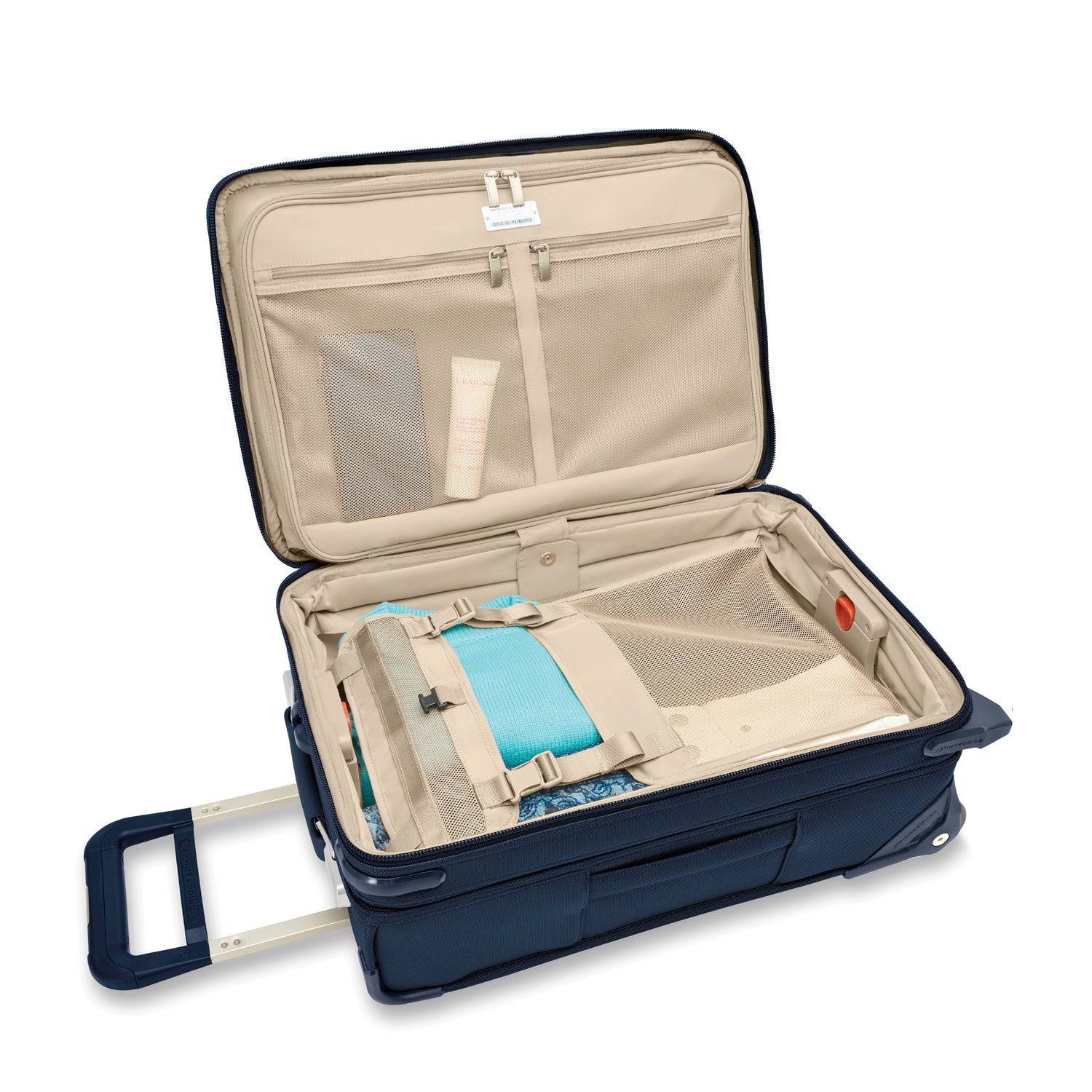 Briggs and Riley Essential 2-wheel Carry-On #colour_navy