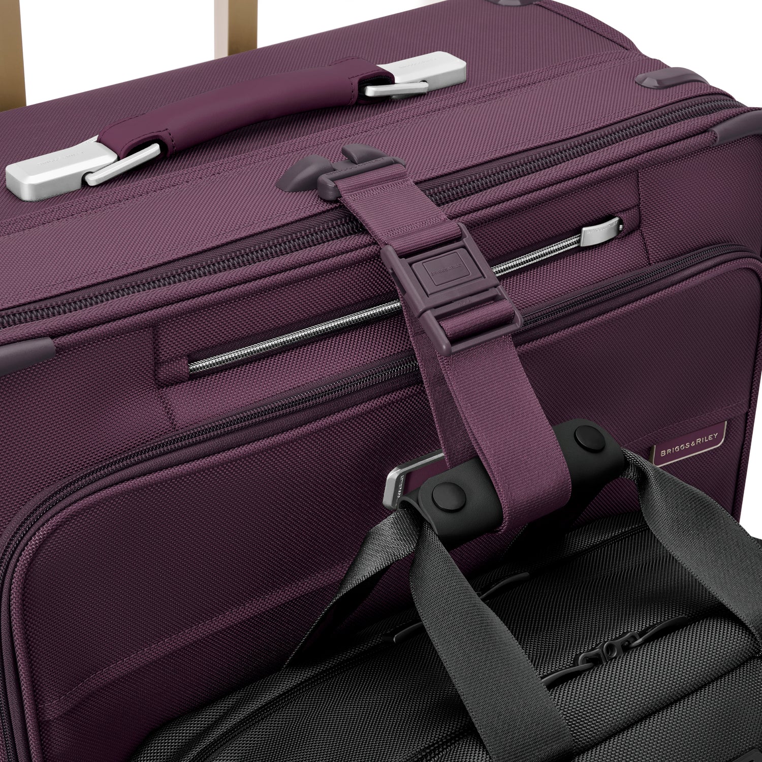 Briggs and Riley Essential 2-wheel Carry-On #colour_plum