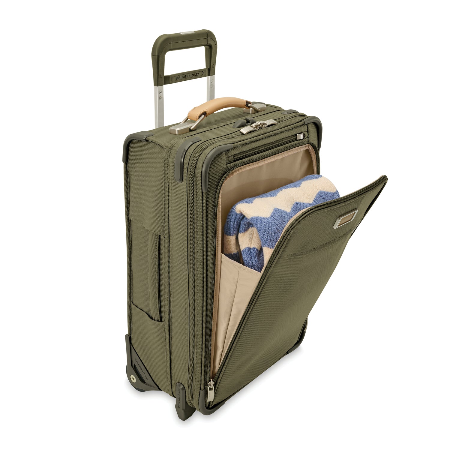 Briggs and Riley Essential 2-wheel Carry-On #colour_olive