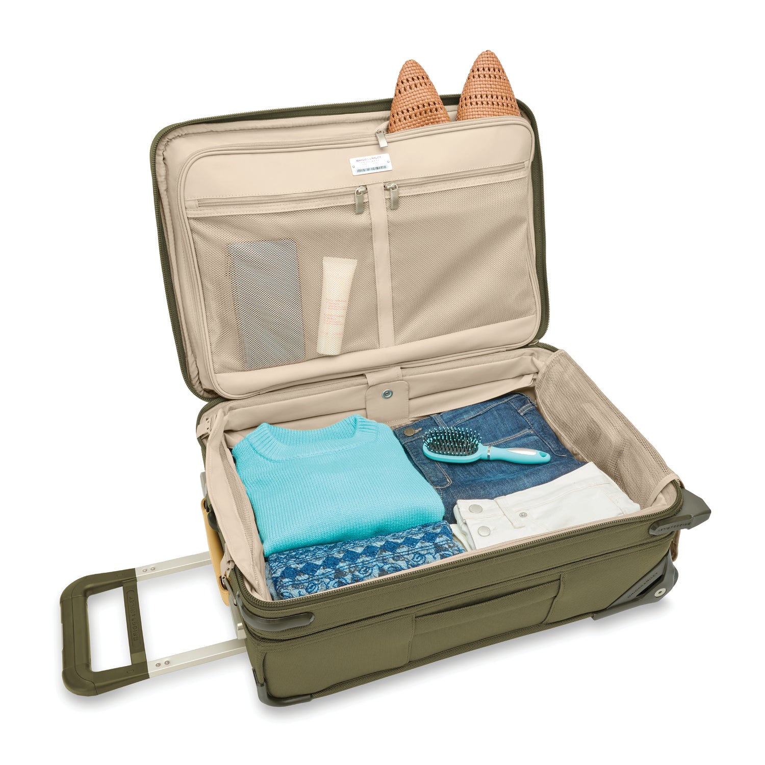 Briggs and Riley Essential 2-wheel Carry-On #colour_olive