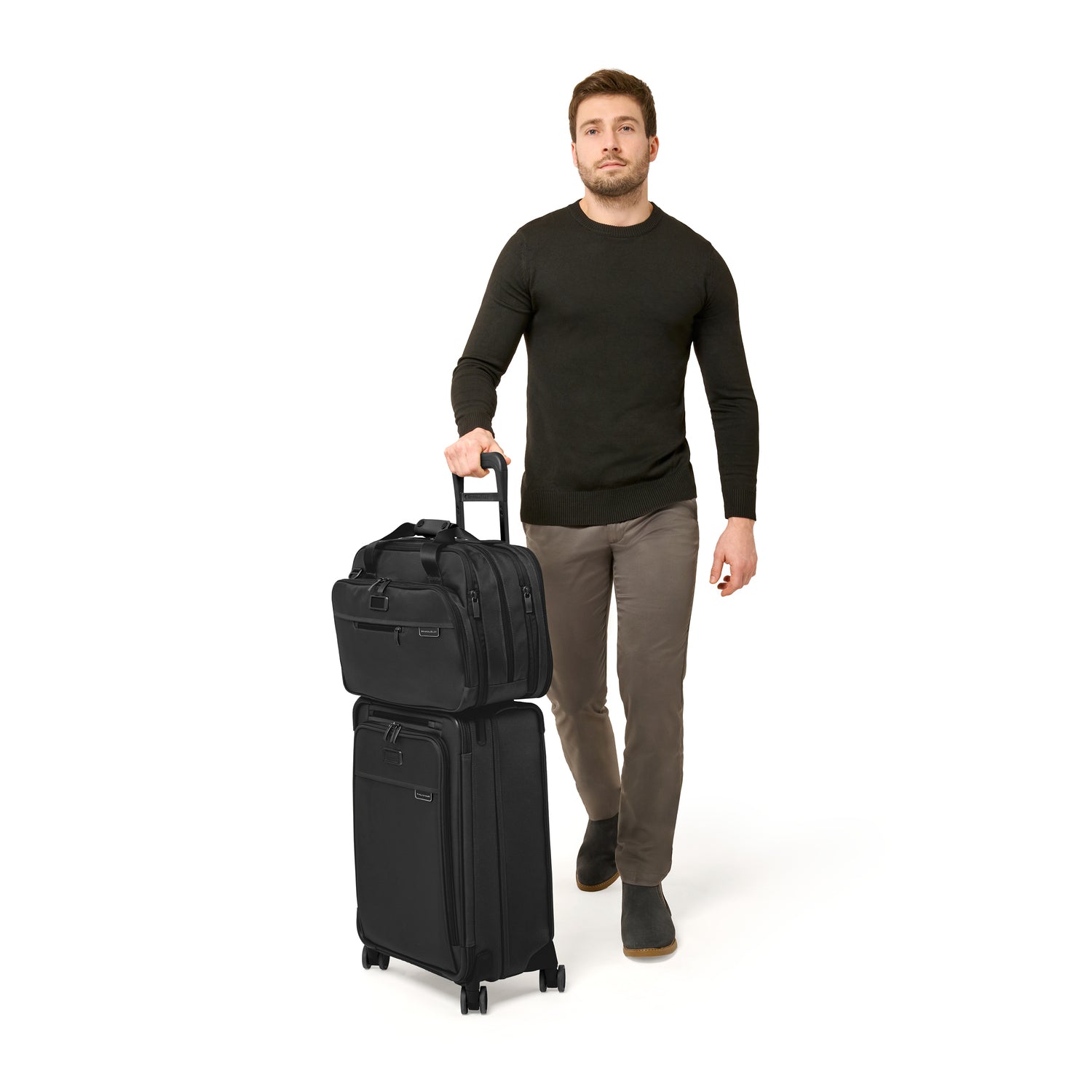 Briggs and Riley Essential Carry-On Spinner #colour_black