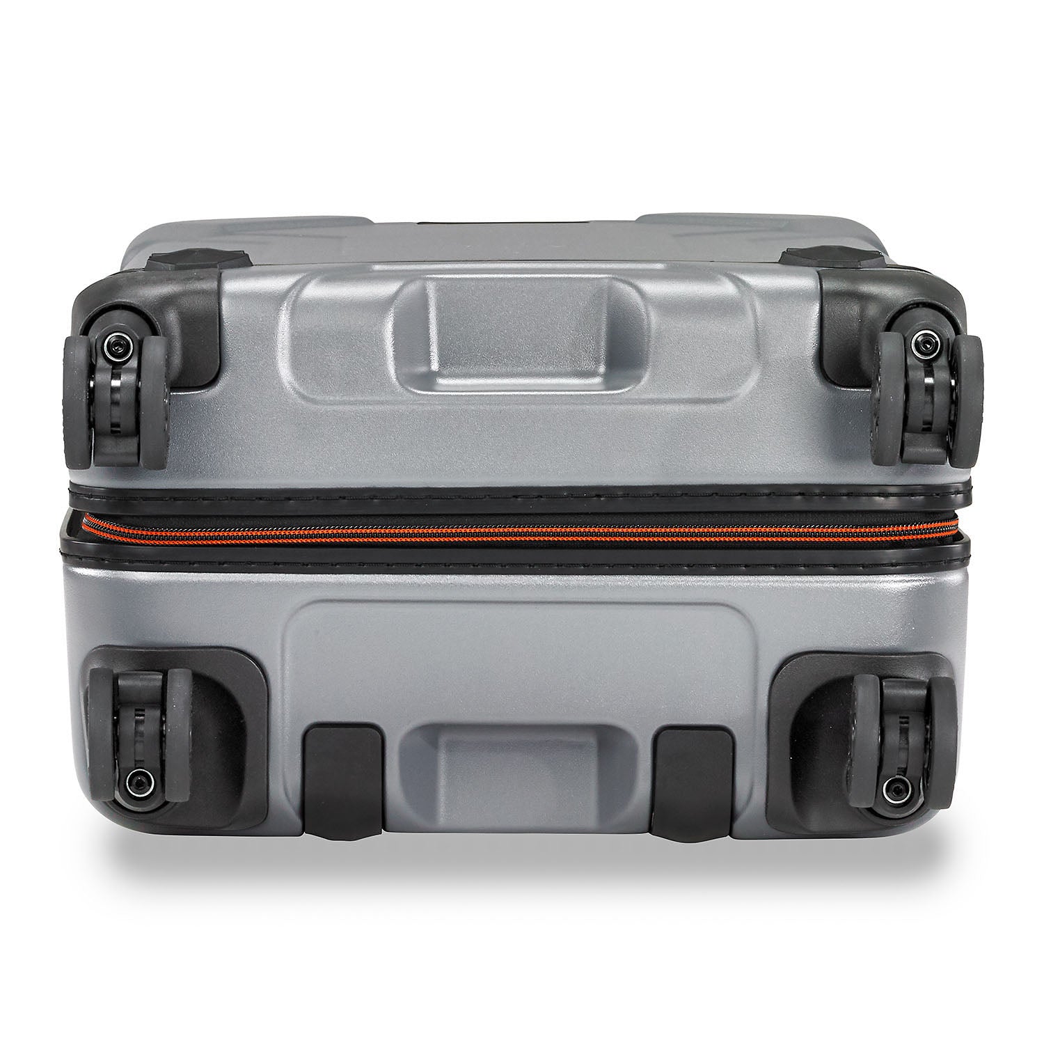 International 21" Carry-On Spinner