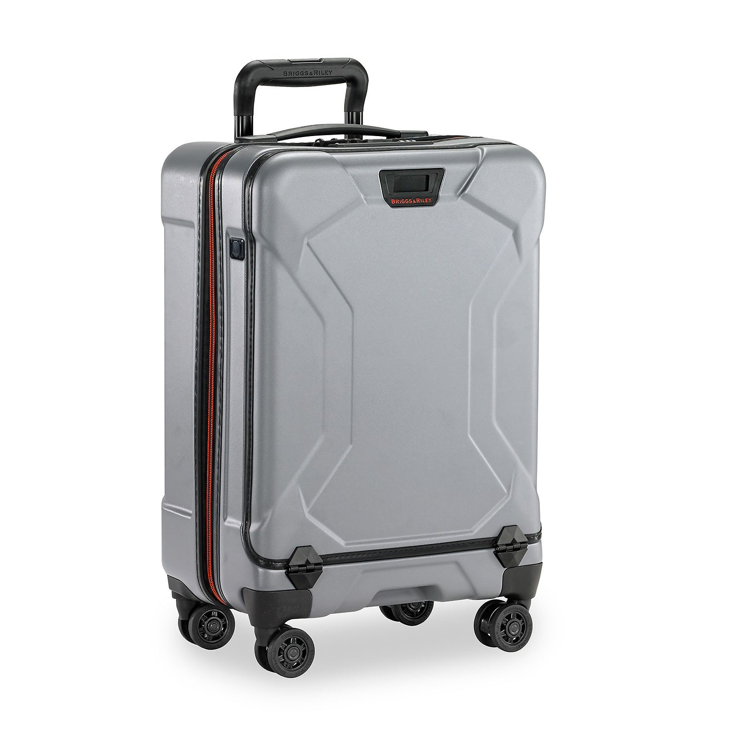 International 21" Carry-On Spinner