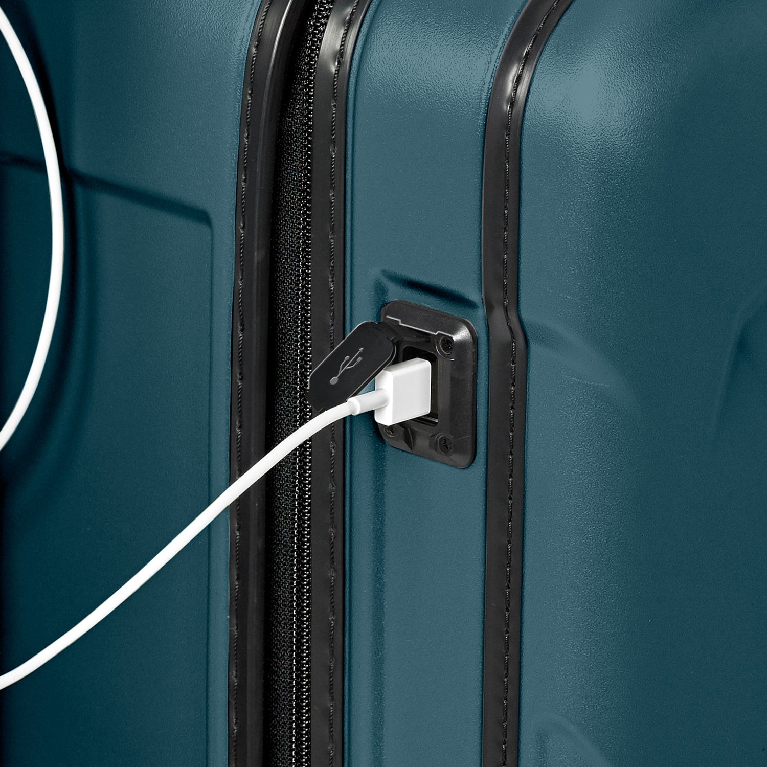 Domestic 56cm Carry-On Spinner #colour_ocean