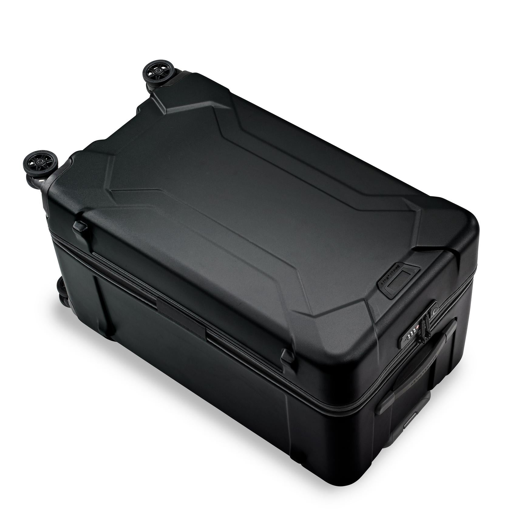 Medium Hardside Trunk Spinner, side view, #colour_stealth