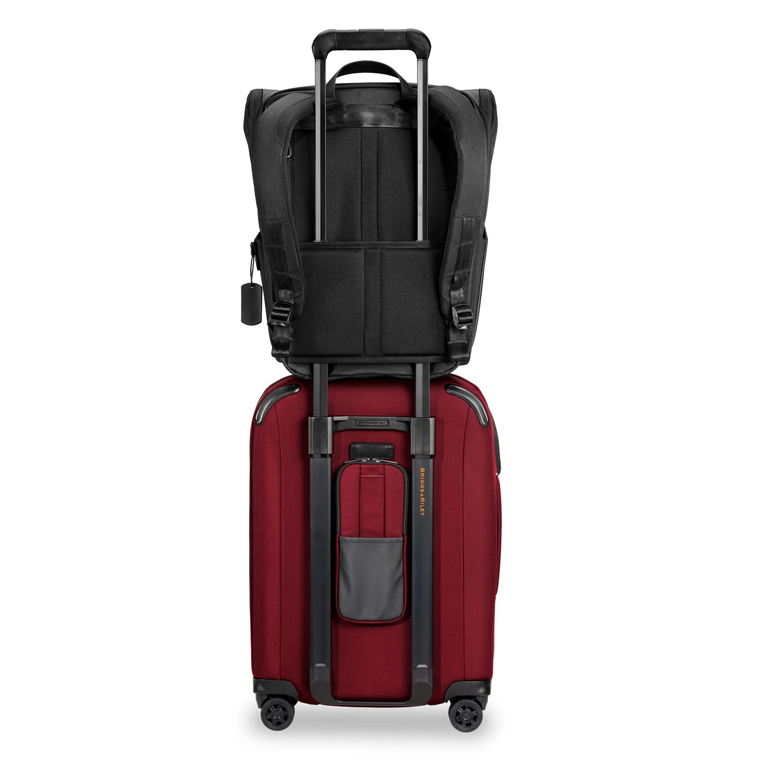 International 21" Carry-on Expandable Spinner